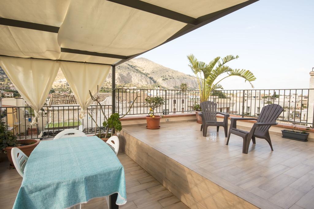 몬델로 La Terrazza Del Baglio 아파트 외부 사진
